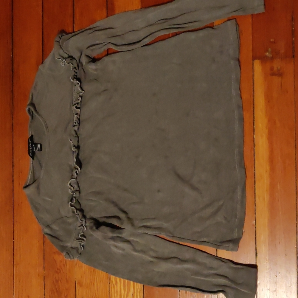 Grey supply and demand top